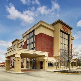 Drury Inn & Suites Columbus Dublin, hotell i Dublin