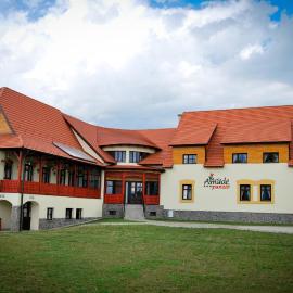 Amadé Pension