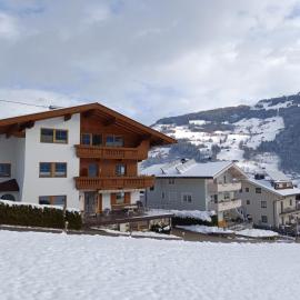 Apartment Mayrhofen near Horbergbahn