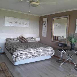 Roland’s Valley Art Accommodation