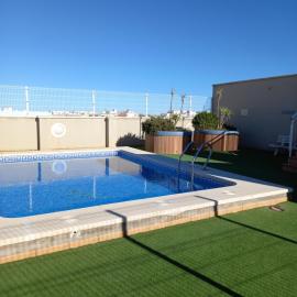 Apartamento Analema con piscina wifi y aire acondicionado, hotell i Moncófar