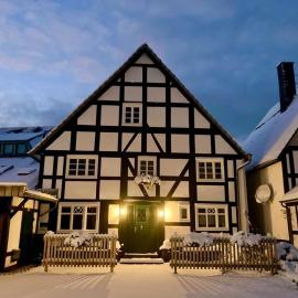 Fachwerkhaus im Sauerland - Goldhase Anno 1700 – hotel w mieście Medebach