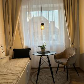 Morava apartmán s balkonem, parkování zdarma-Uherské Hradiště Šafaříkova 855, hotel di Uherské Hradiště