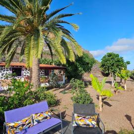 Los Cerrajones: spectacular views from the cliff, hotel a Agulo