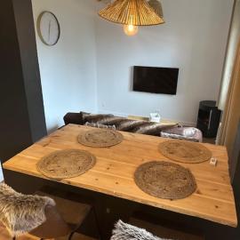 Les 100 Ciels Font-Romeu, hotel in Font-Romeu-Odeillo-Via