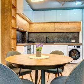 N.Joy Holiday Apartment 532 by Oak Residence, viešbutis mieste Smolianas