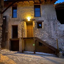 Turisme Rural Ca l'Axai casa 1