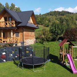 Familiówka, hotel in Mizerna
