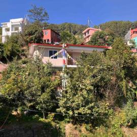 Sacred Trails Homestay, hotel i Burhānilkantha
