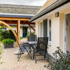 Holiday Home Fischerbungalow by Interhome, hotel a Zempin