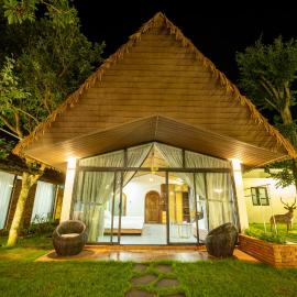 Apple House & Coffee, hotel a Bà Rịa