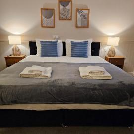 Dog and Partridge Inn, hotell i Calne