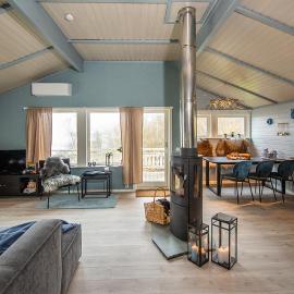 Refsnes Overnatting, Hus Gunti, hotel v destinácii Vebbestad