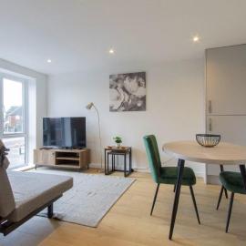 All Inn Apartments, hotel i Staveley