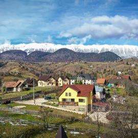 Transylvanian Views, hotel in Peştera