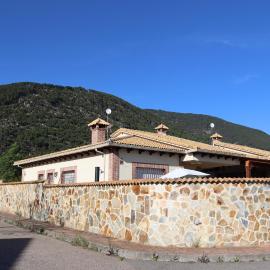 라 아드라다에 위치한 호텔 Casa en sierra de gredos piscina privada