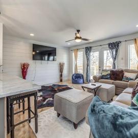 Nashville's Broadway: Your Spacious home、ナッシュビルのホテル