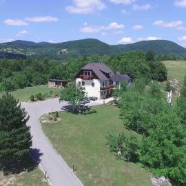 Apartments Sven – hotel w mieście Rastovača