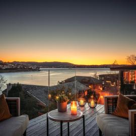 Luxury "Villa Bergen" Private Pool, Gym, Sauna, Hot Tub, 10 Minutes from City Centre, hotel en Bergen