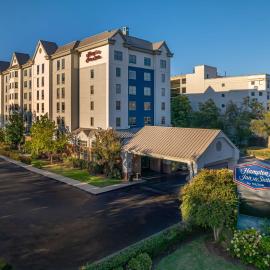 Hampton Inn & Suites Nashville-Vanderbilt-Elliston Place, hotel v mestu Nashville