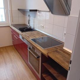 Geräumige FeWo nahe Nürnberg，上阿斯巴赫的飯店
