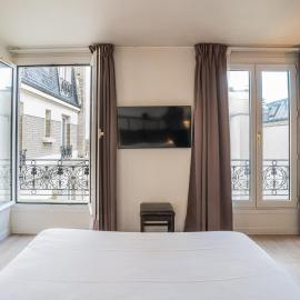 Hotel de Flore - Montmartre, hotel a París