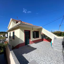 Maria Holiday House