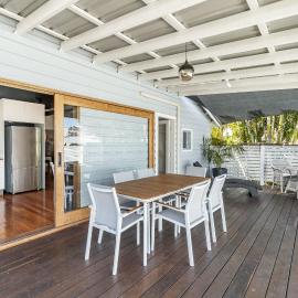 High Fives - Pet-Friendly Gem in the Heart of Yamba - Holiday Yamba