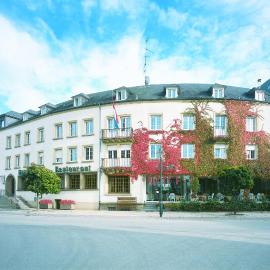 Hotel Kinnen: Berdorf şehrinde bir otel