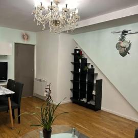 Maison conviviale, hotel a Villejuif