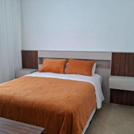 Experience Hospedagem - Monte Carlo 4, hotel in São Roque