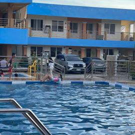 LUMBAYAN BEACH RESORT, hotel em Dawis
