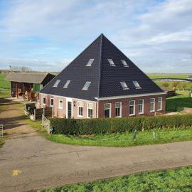 Mathildahoeve, hotel u gradu Warder