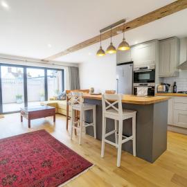 The Hive - Pet Friendly House - Emsworth