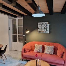 Bleautiful Aliénor - Charmant appartement avec terrasse, hotel in Fontainebleau