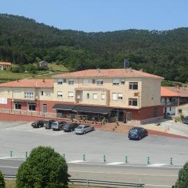 Hostal Baviera, hotel Pesuésben