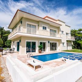 Special offer! Villa Bueno with private pool&beach