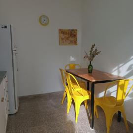 Una casita en la loma