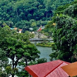 Sesatha lake Kandy、キャンディのホテル