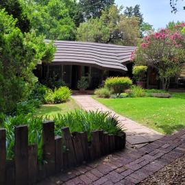 Riverbush Lodge Guesthouse, hotel u gradu Parys