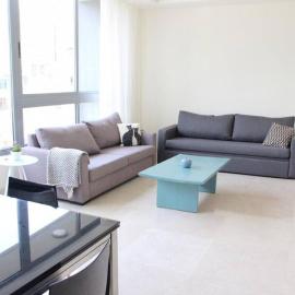 Modern 3BR Apt next to Hotel Dieu