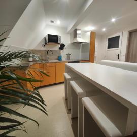 Le Nid de cigogne - 3 chambres & parking couvert, hotel din Rouffach
