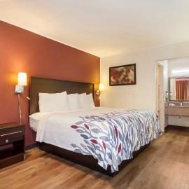 Red Roof Inn Santee, hotell i Santee