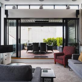Deluxe Inner-City Apartment on Moray