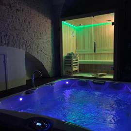 Augustus luxury suite, hotel v destinácii Terlizzi