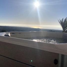 private loft-sea views-Jacuzzi, hotel a La Asomada