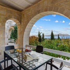 Villa Polihymnia St George Retreat BY APOKORONAS-VILLAS
