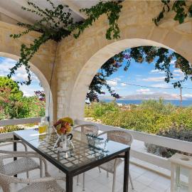 Villa Calliope With Jacuzzi St George Retreat BY APOKORONAS-VILLAS