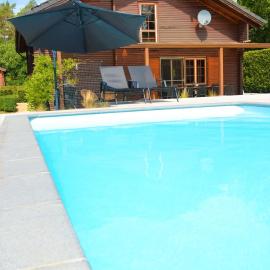 Chalet Mésange, hótel í Érezée