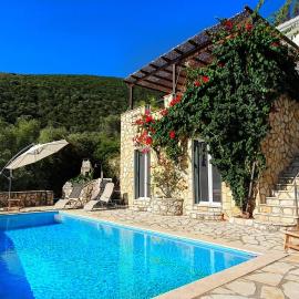 villa Séléné, hotel in Sivota